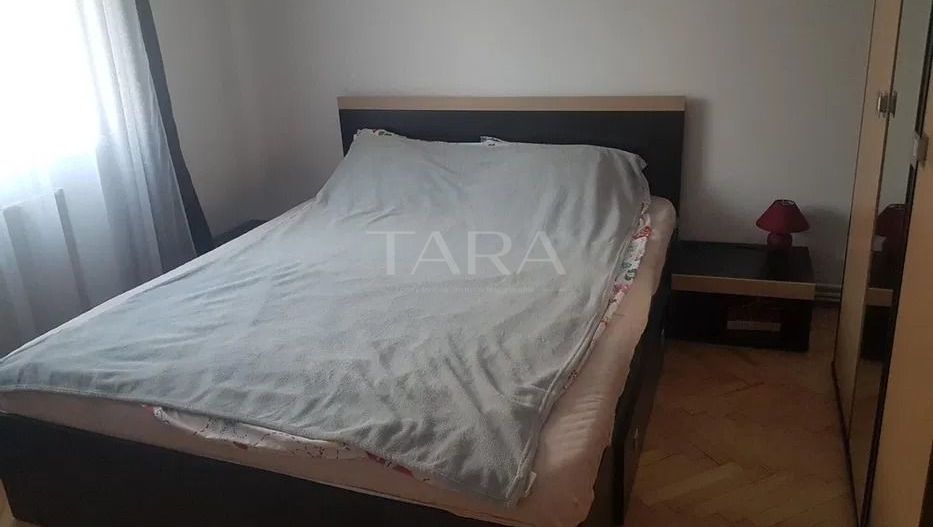 Apartament cu 2 camere, renovat complet, zona Plopilor, Pod Calvaria. - Poză 5