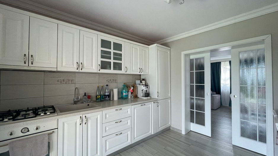 Casă individuală 4 camere-820mp teren - Poză 5