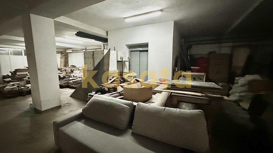 Hală producție | Subsol + Parter + Etaj | Corp anexă | Parcare curte - Poză 23