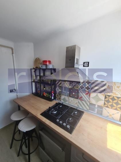 VANZARE APARTAMENT 2 CAMERE 40MP CALEA CALARASILOR HALA TRAIAN CENTRALA PROPRIE - Poză 1