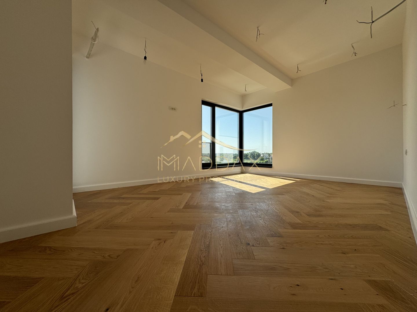 Vila LUX***Panouri fotovoltaice***Lake view//Laguna Albastra/Corbeanca - Poză 13