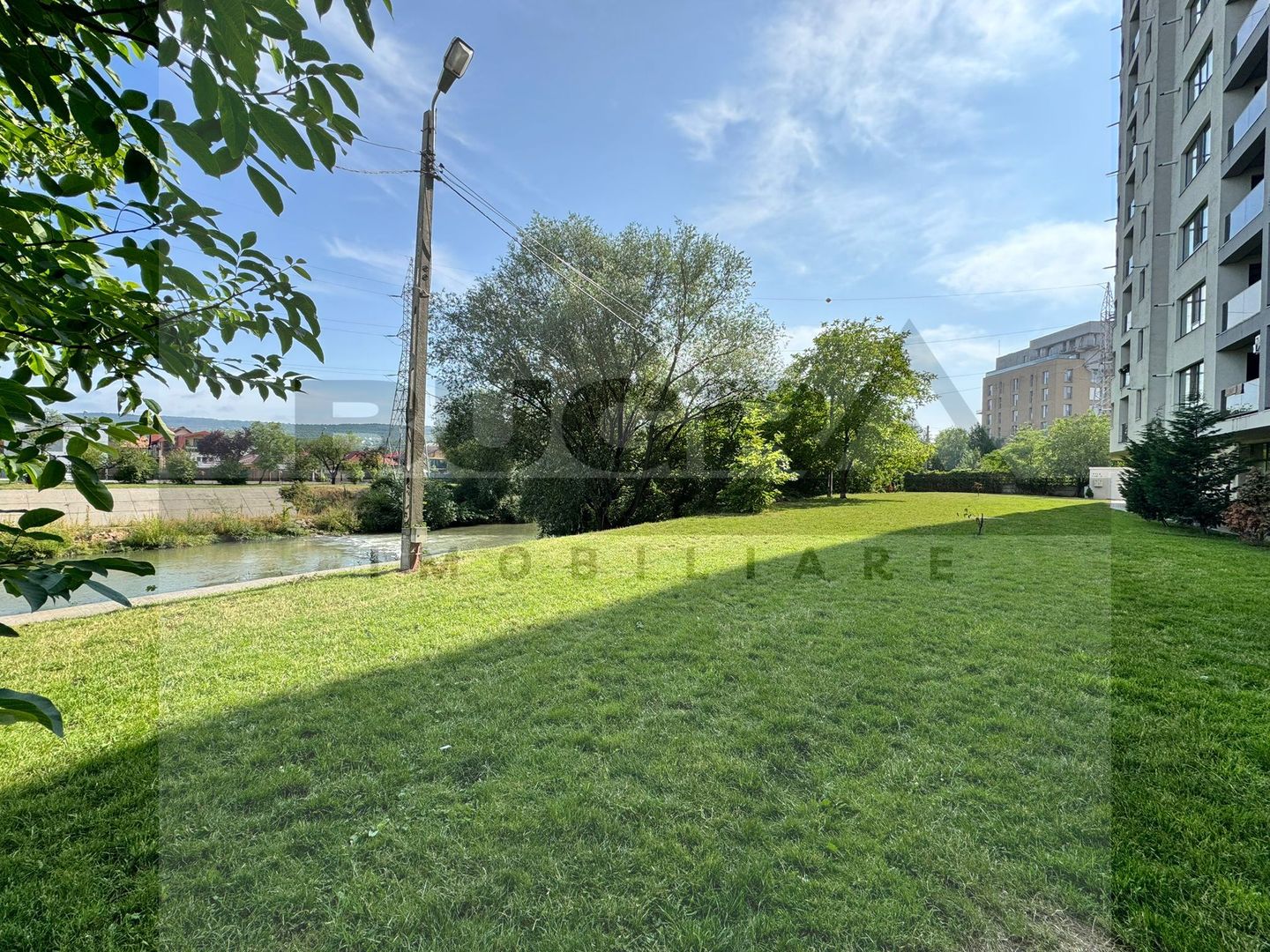 Apartament 3 camere 80 mp, balcon, zona P-ta 1 Mai - Poză 15