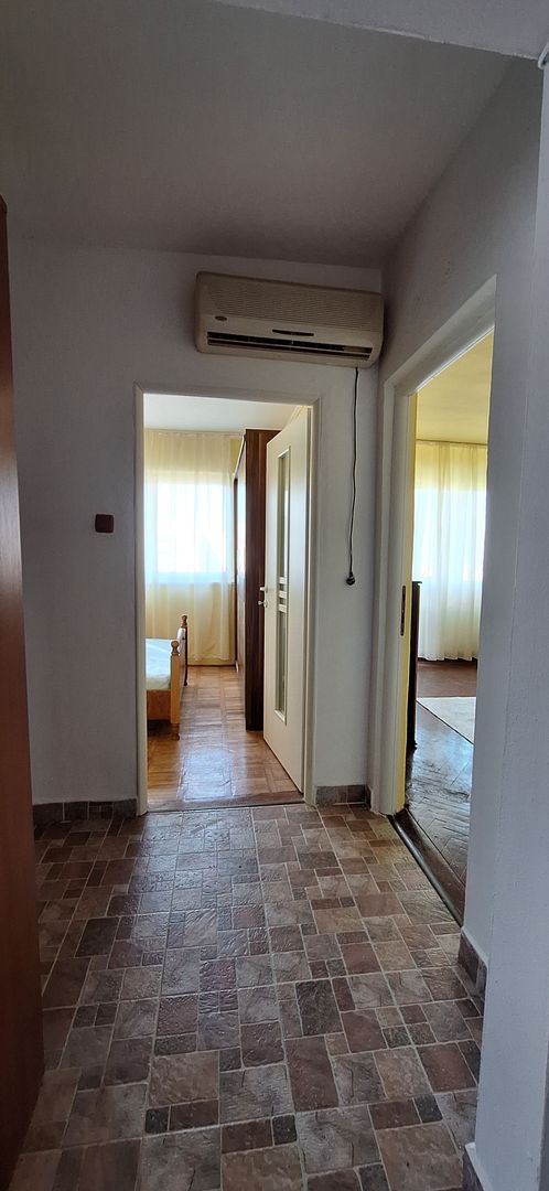 Apartament cu 3 camere - Central - Poză 17