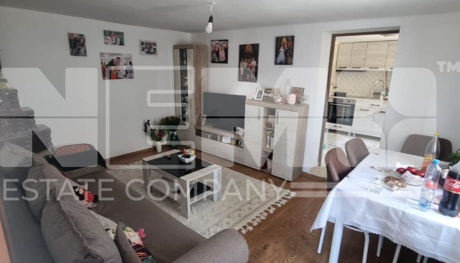 Casă la roșu la 165000 euro I Pe teren de 32 de ari I Măneuți - Poză 26