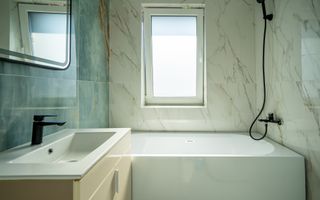 Apartament deosebit 2 dormitoare - cart. Europa - Poză 8