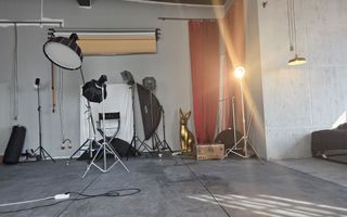 Spatiu de inchiriat amenajat studio foto dar si alte utilizari 80mp 700e/luna in zona Timpuri Noi - Poză 7