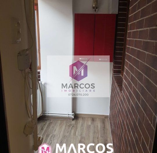 Apartament 2 camere decomandat, et.1, Central, ID 554 - Poză 8