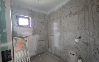 Apartament 2 camere 53 mp utili etaj 1 baie cu fereastra Selimbar - Poză 12