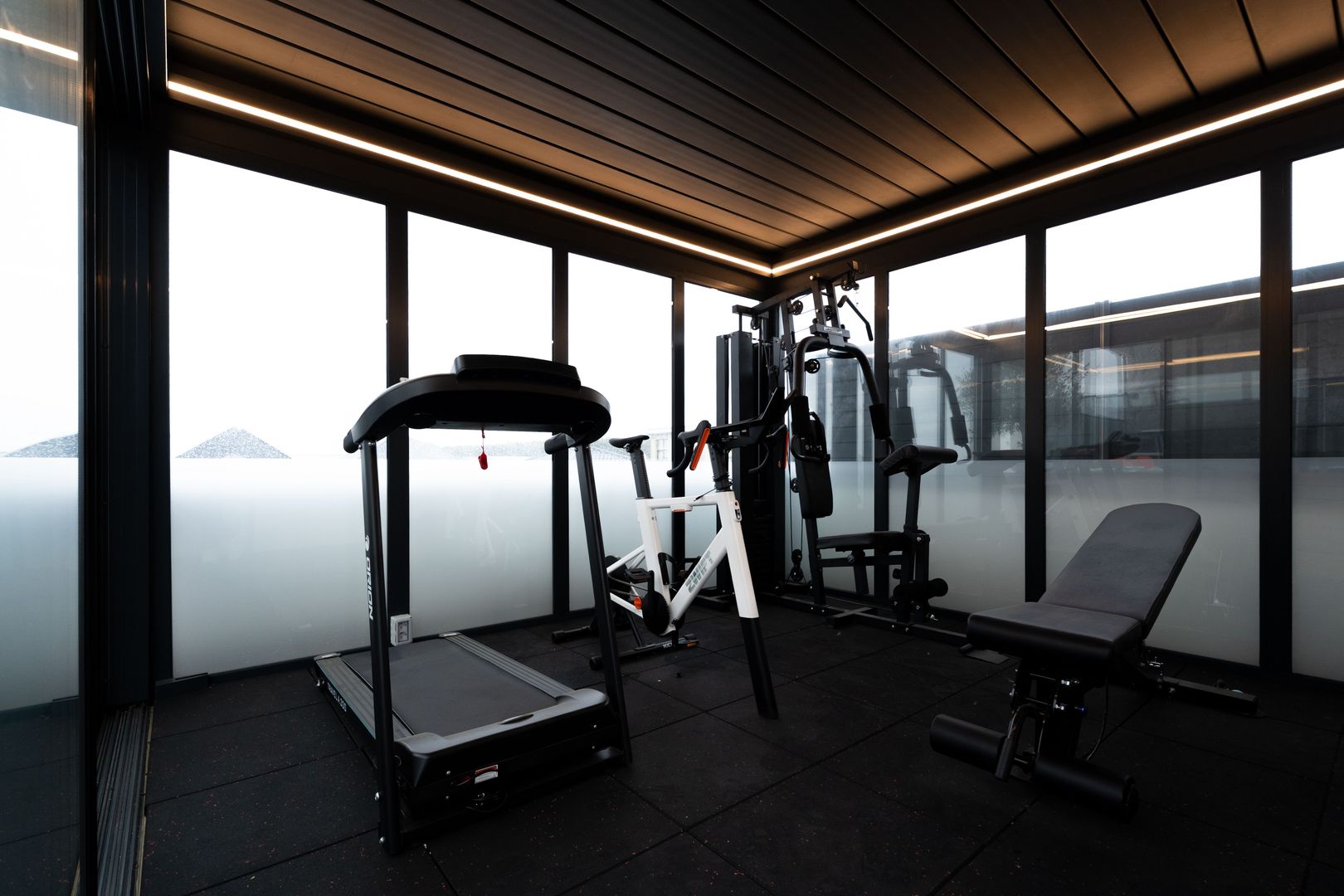 Vila Superba | Piscina | Fitness | 286mp Utili | Mobilata si utilata - Poză 42