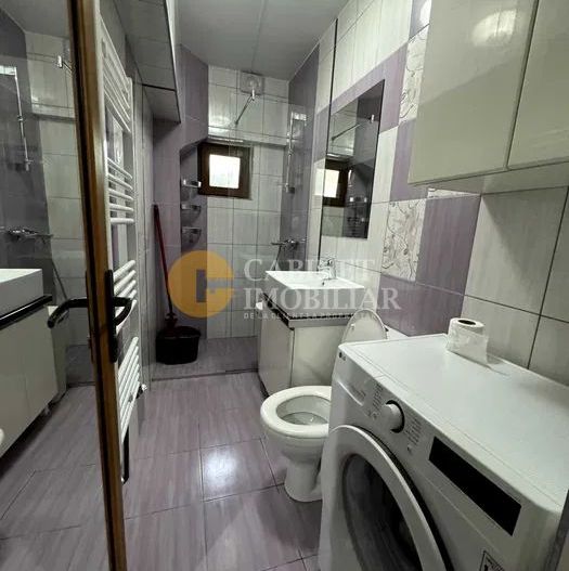 1 Camera Decomandat- Renovat Modern-Mobilat si Utilat - Poză 4