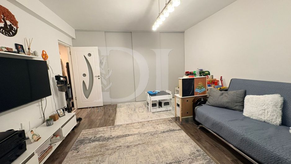 Apartament la cheie / etaj intermediar / Zona Florilor - Poză 10