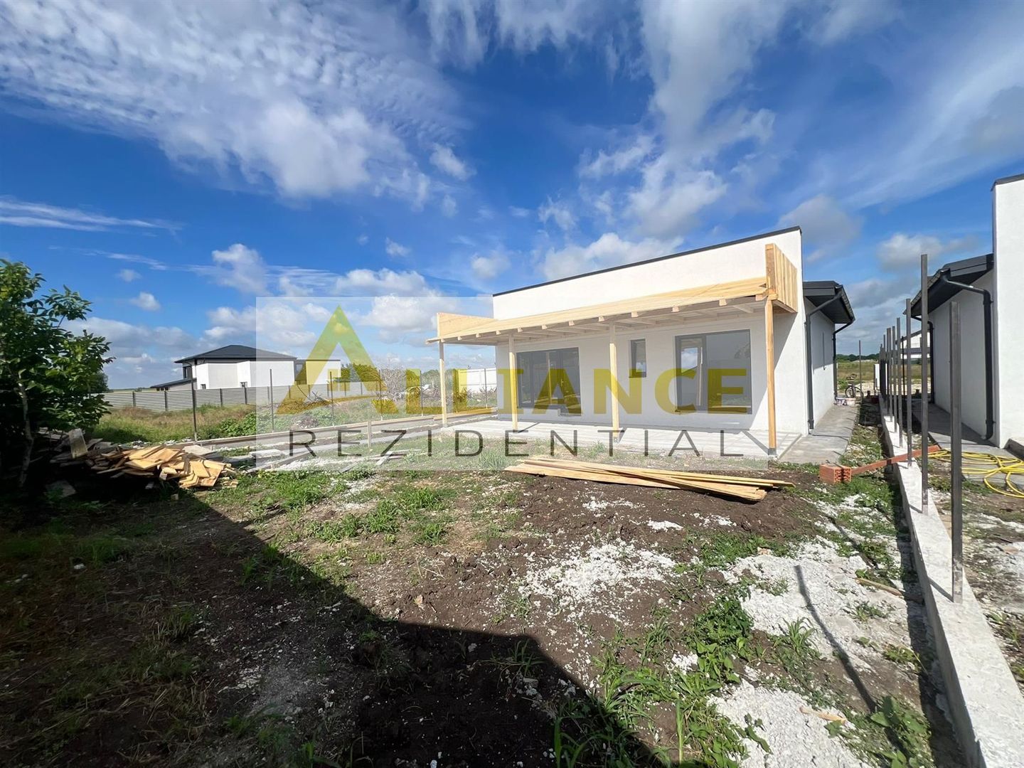 CASA PARTER-4 CAMERE- TEREN 450 MP-STR.MIORITA - Poză 3