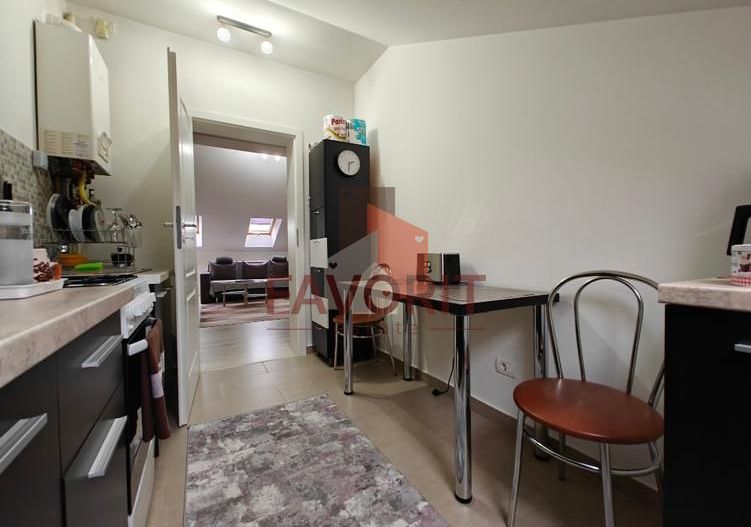 Mobilat si utilat. Loc de parcare. Zona excelenta - Poză 10