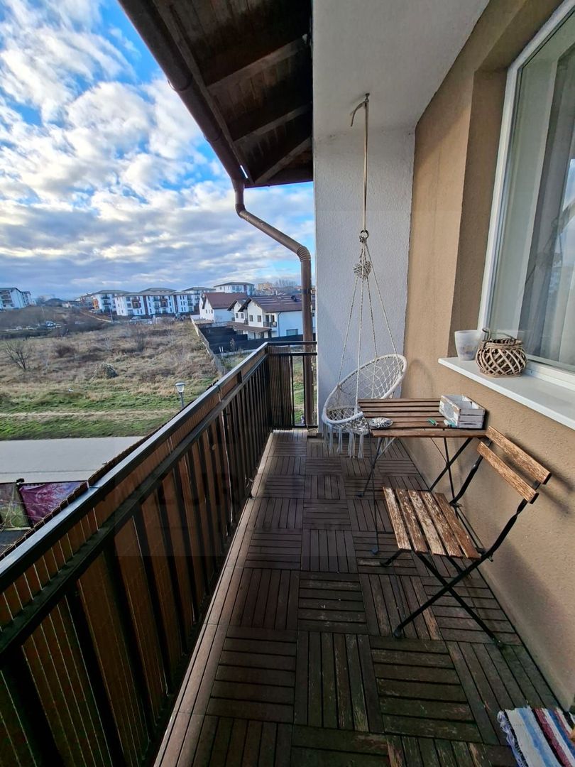 Apartament modern 3 camere 2 bai si 2 locuri de parcare in Selimbar - Poză 12