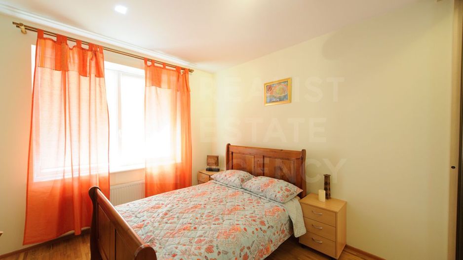 Chirie, apartament, 3 camere, str. Bucureşti, Centru - Poză 3