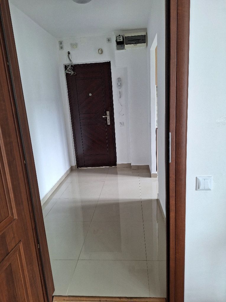 De închiriat: apartament 3 camere - Păcii - metrou - Apusului - S. 6 - Poză 6