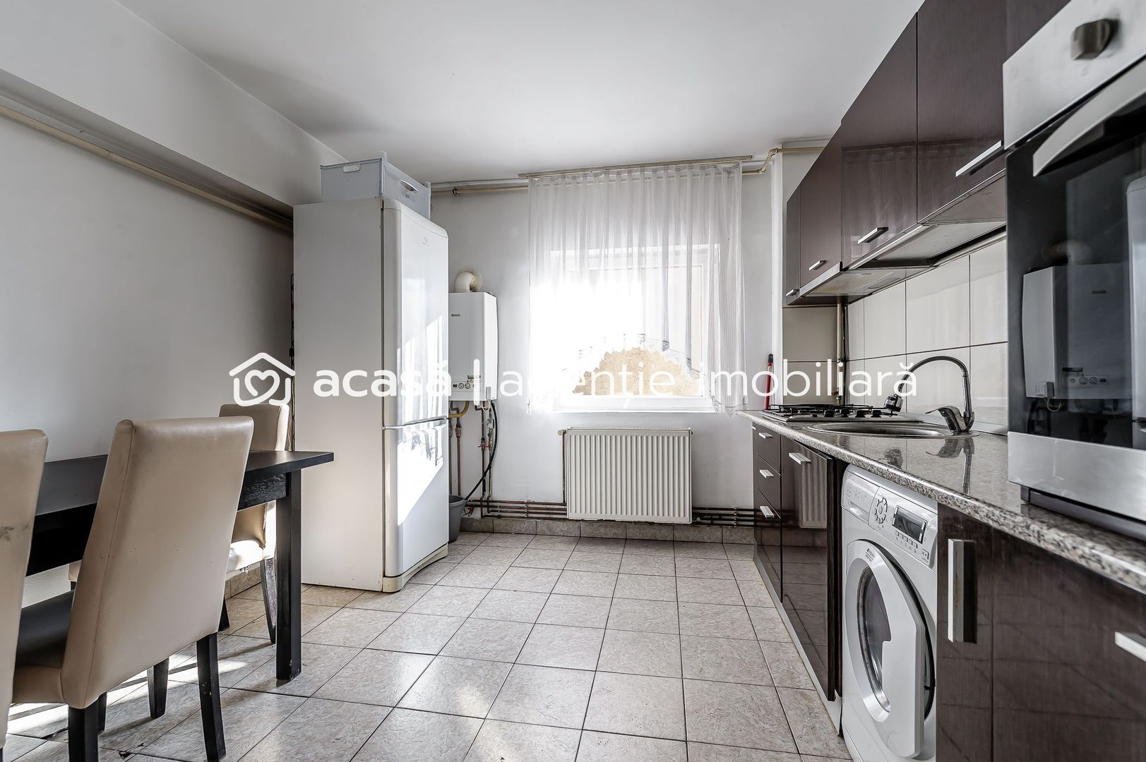 VÂNDUT! Apartament 2 Camere, Etajul 1, Piața mică, Arad - Poză 3
