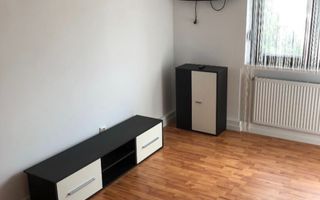 De vanzare apartament 3 camere - Poză 17