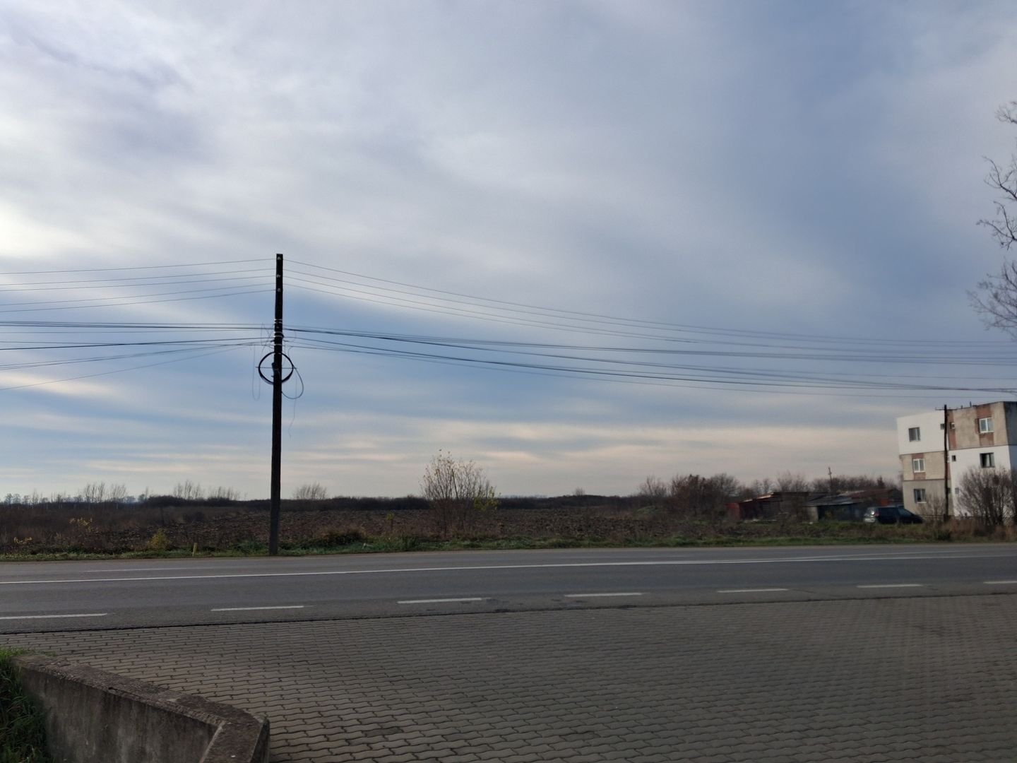 BRASADAS vinde 5000 mp. teren intravilan Aurel Vlaicu SOCAR. - Poză 5