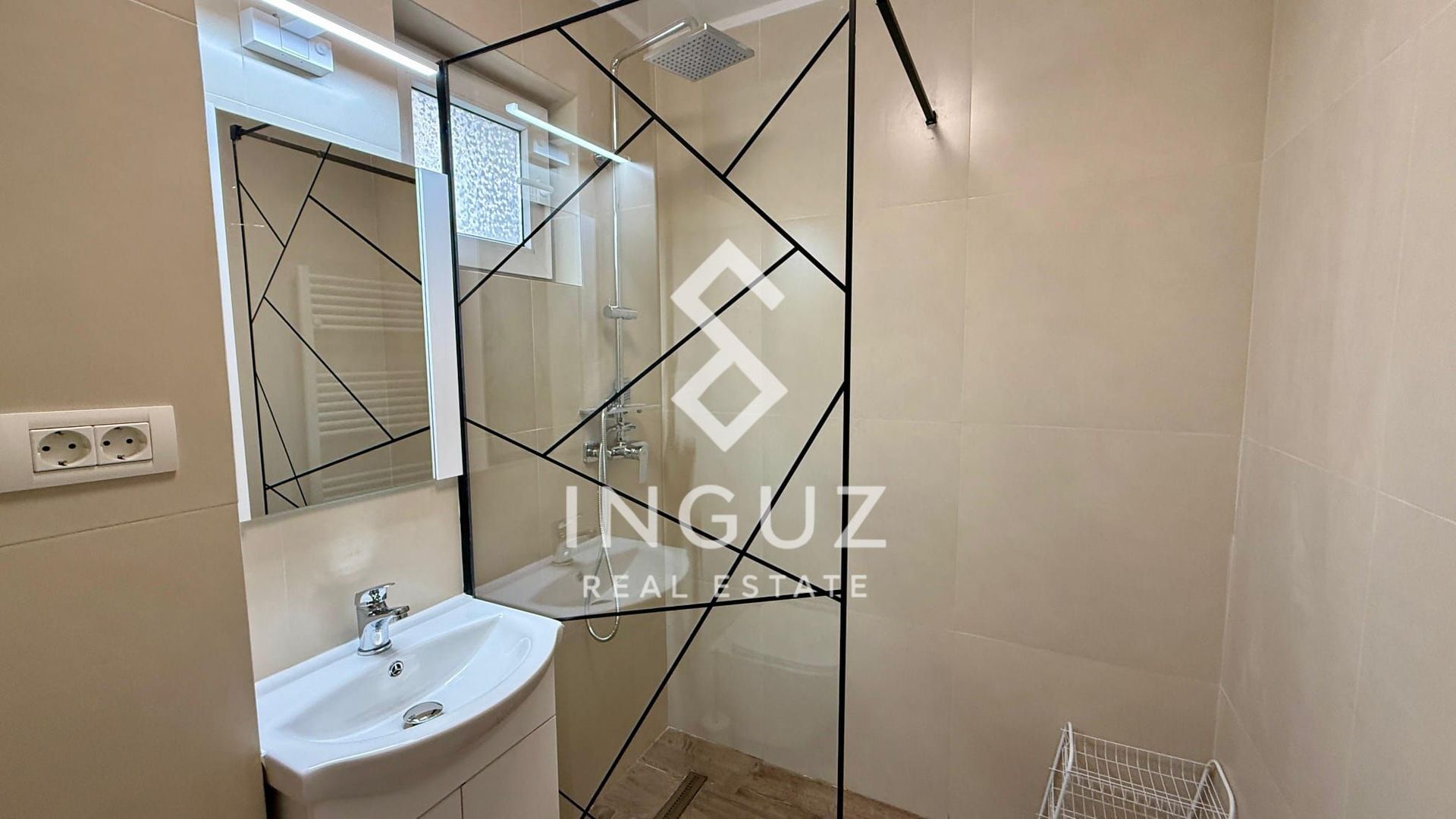 Apartament 2 camere de închiriat – Piața Victoriei (Ultracentral) - Poză 5