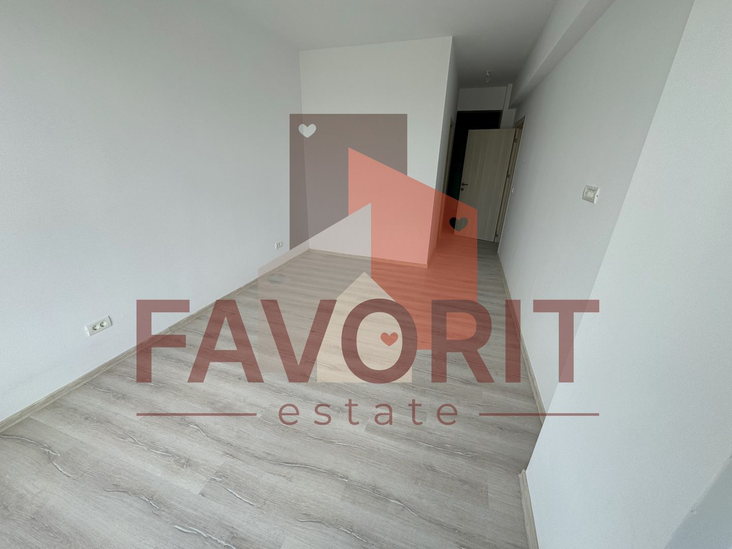 Langa ESO. 73 mp. Bloc nou cu lift. - Poză 7