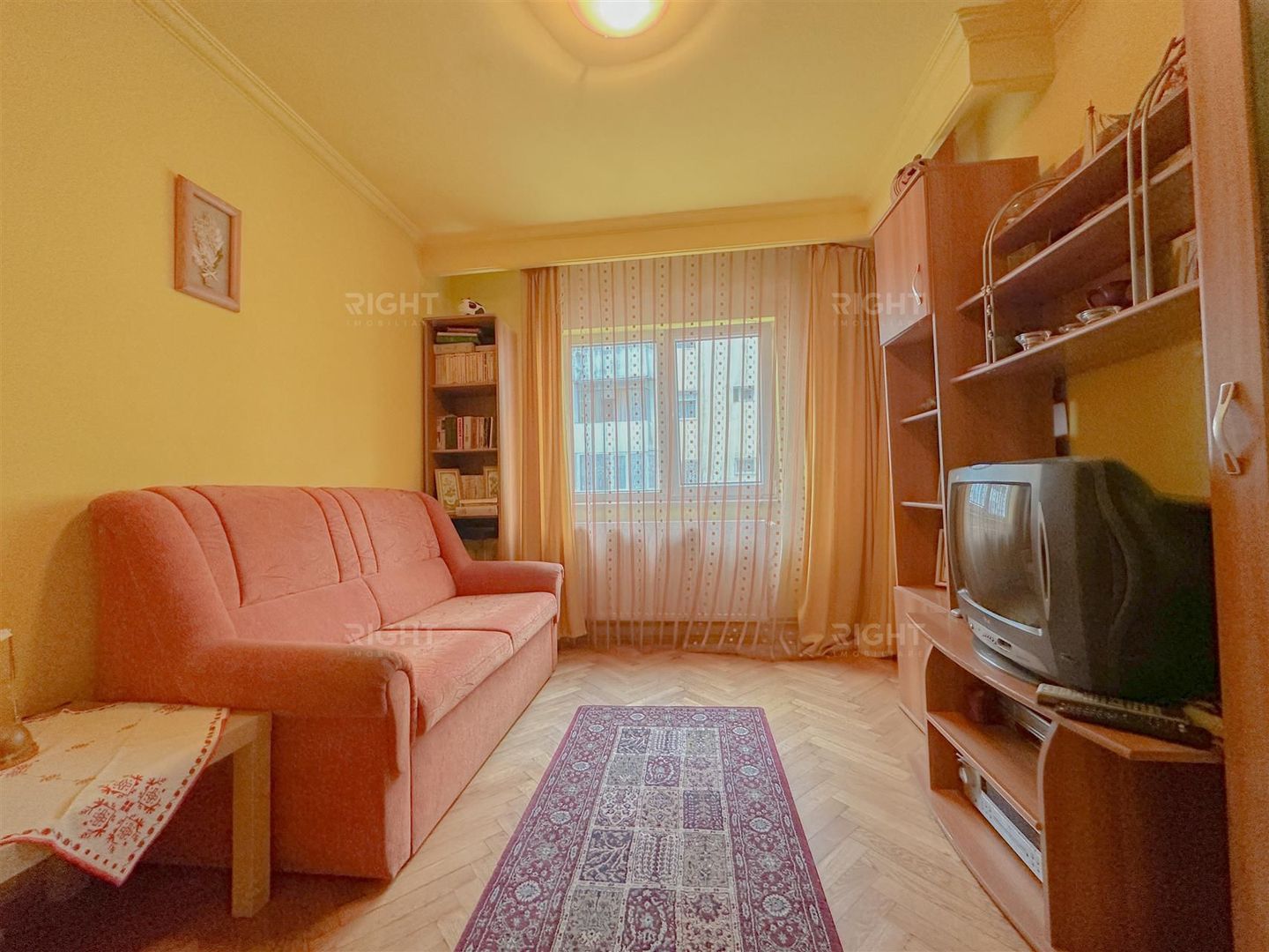 Apartament 4 camere | 2 balcoane | loc parcare | Sacele Brasov - Poză 5