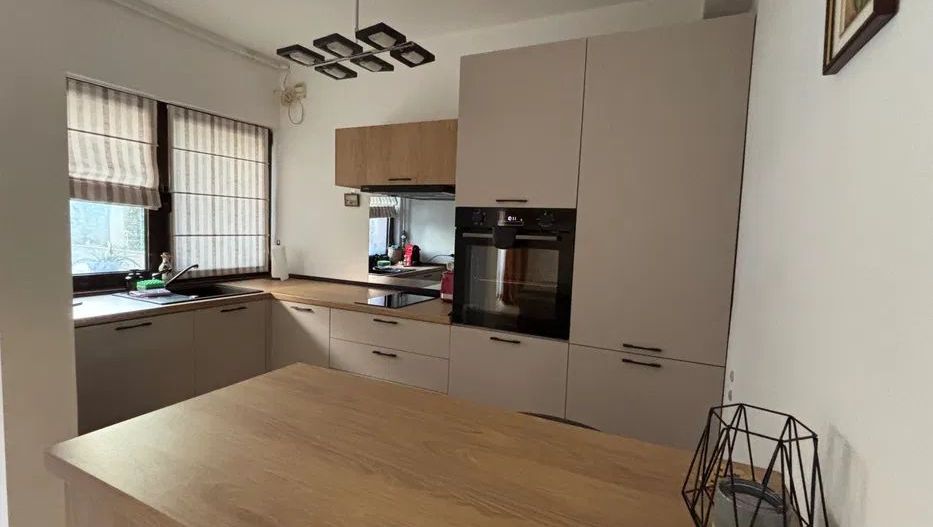 Apartament cochet cu doua camere, zona Muncii - Poză 3
