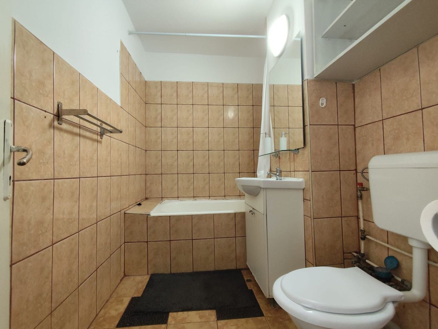 Inchiriere 2 camere str. Leonardo da Vinci, zona Nufarul, Oradea - Poză 11