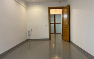 Apartament 4 camere-Ideal Birouri / Sediu Firmă – Etaj 1 – Comision 0% - Poză 7