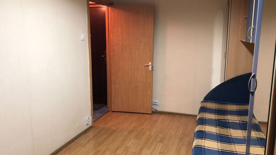 Garsoniera renovata Crinul de Padure Parc Drumul Taberei - Poză 6