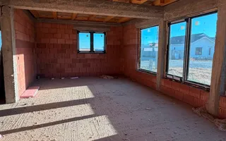 Casa la roșu ~ s.c: 163 mp, teren: 500 mp ~ Santandrei - Poză 15