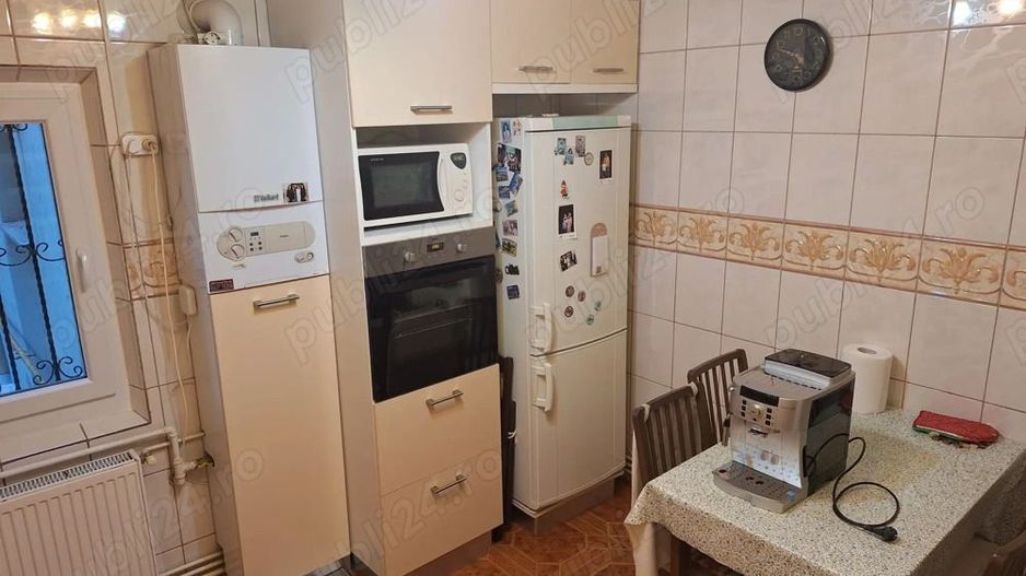 APARTAMENT COMPLET MOBILAT ZONA DOAMNA GHICA - Poză 3