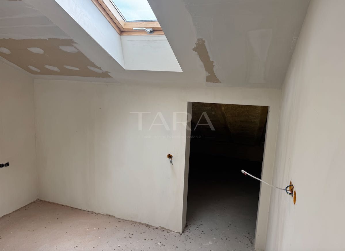 Priveliște, spațiu, libertate – 6 camere în Florești. - Poză 5