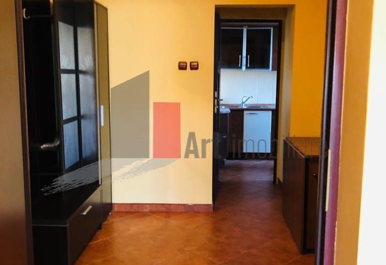 3 camere Aviator Popisteanu - Poză 4