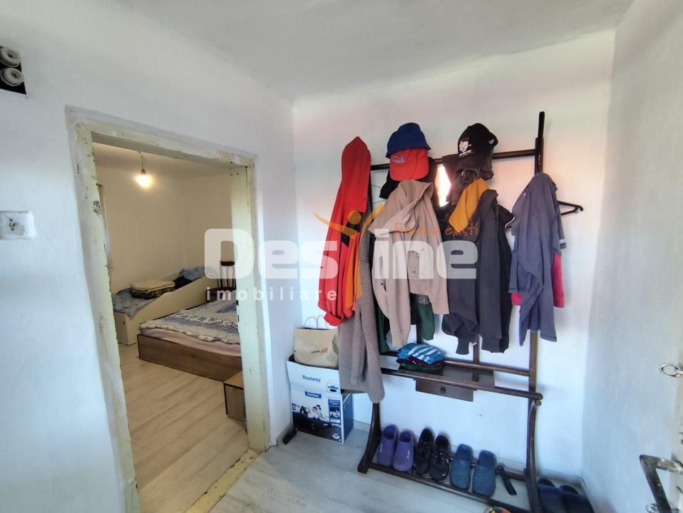 Casa Batraneasca cu 1410 mp teren, Cocorastii MIslii. - Poză 2
