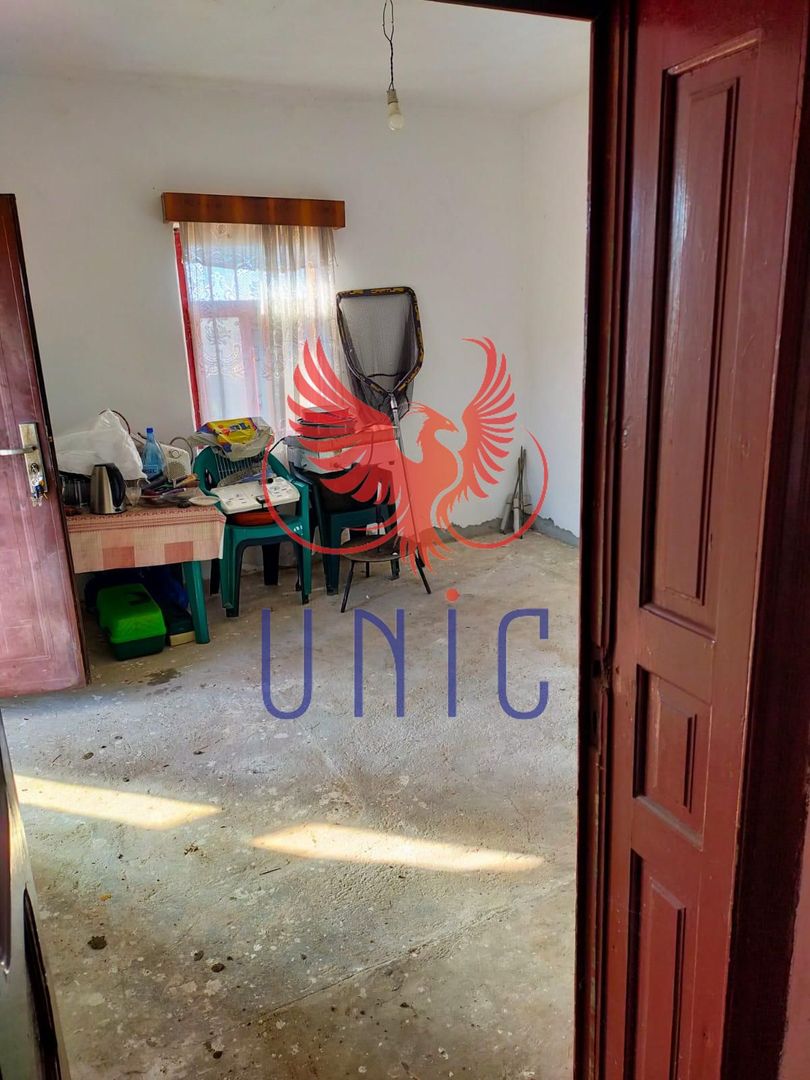 Conac Simnicul de sus Sat Cornet - Poză 21