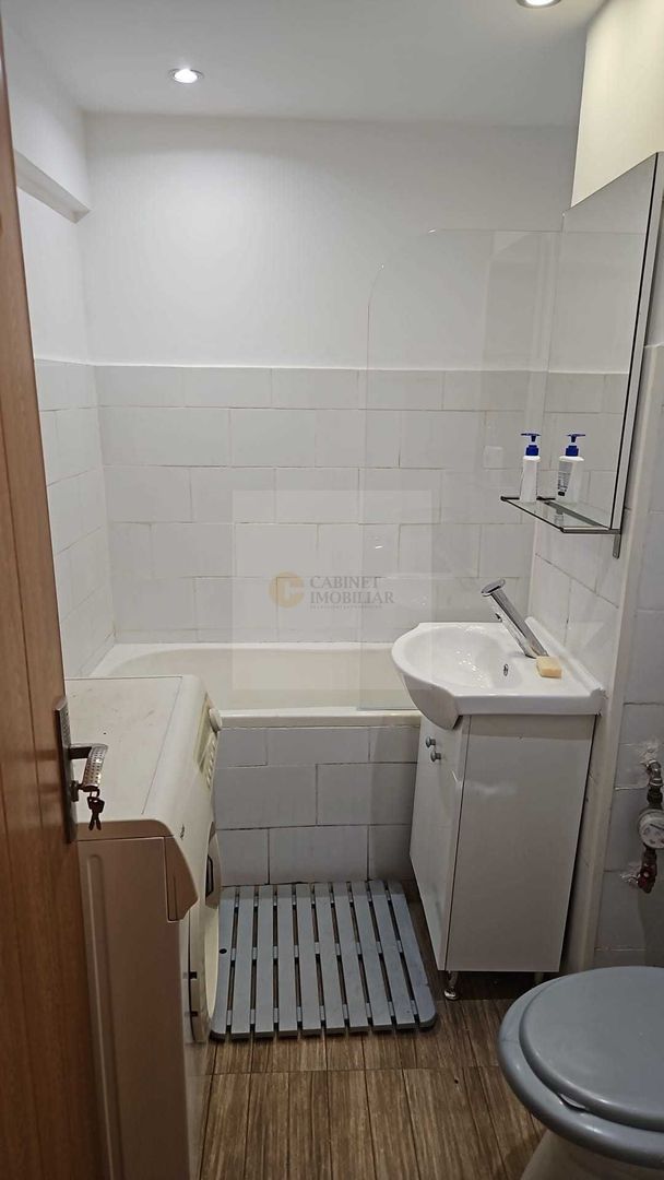 Poziție excelentă | Garsonieră cu vedere superbă | rond Alba Iulia - Poză 5