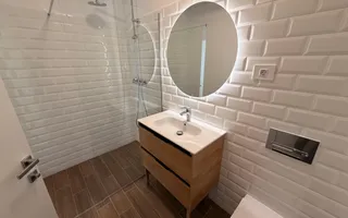 4 Camere | Curte 250 mp | Prima Închiriere | - Poză 11