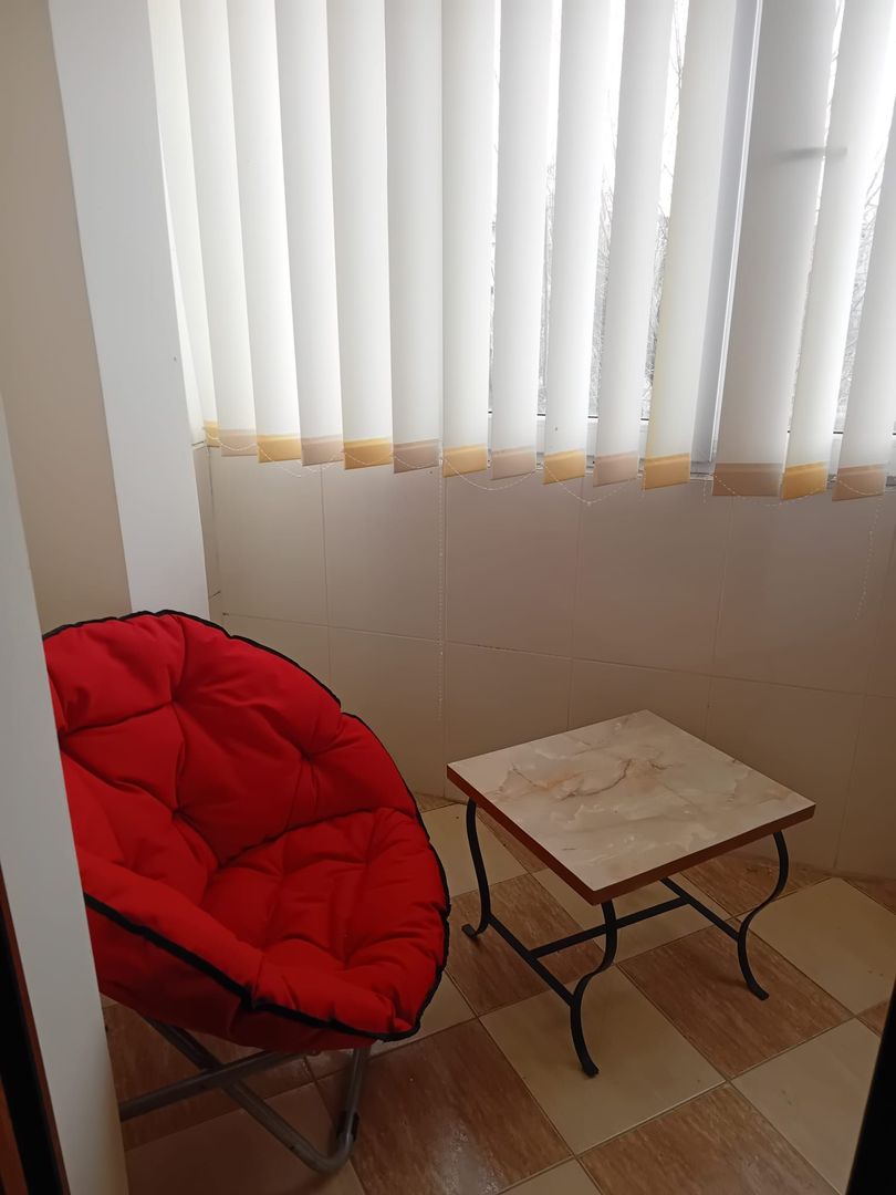 Apartament 3 camere dec,Micro 21,et 3,2 bai,2 balcoane - Poză 9