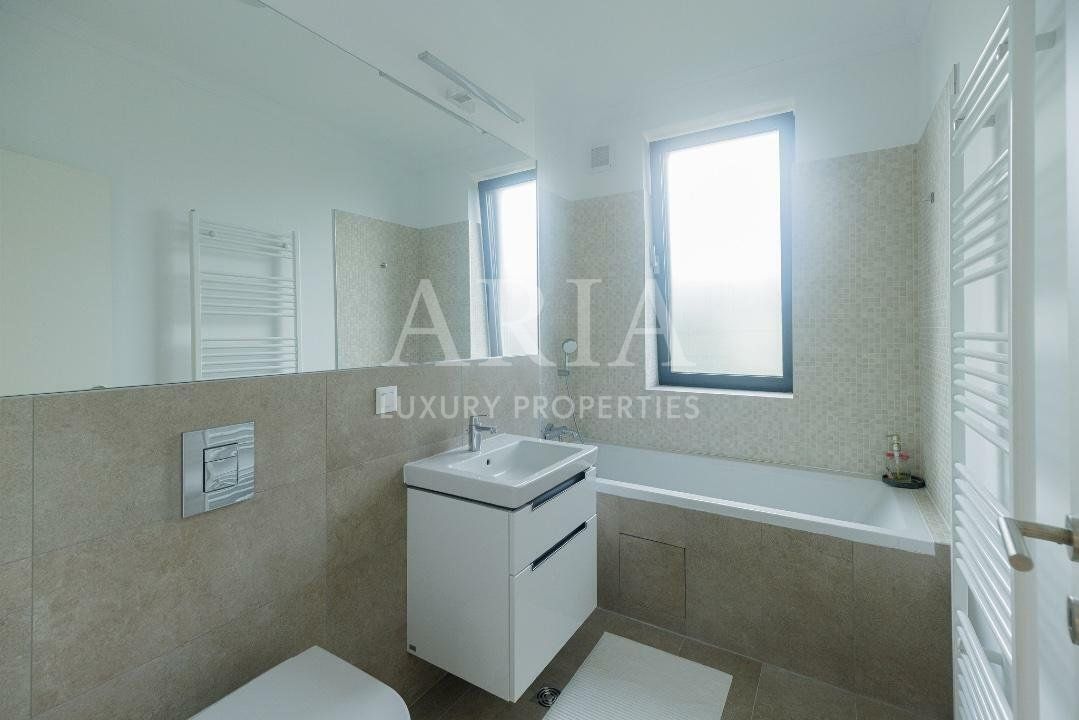 The Ivy - 4 camere - curte - nou - mobilat și utilat - Poză 20