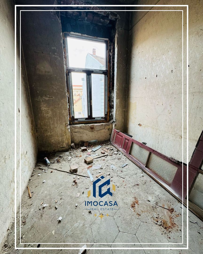 De vânzare Apartament 3 camere de renovat B-dul Decebal Arad - Poză 9