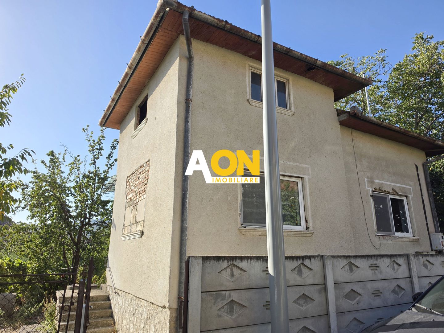 Casa S+P, 4 camere, 2 bai, 735 mp teren, Cetate, zona HCC - Poză 1