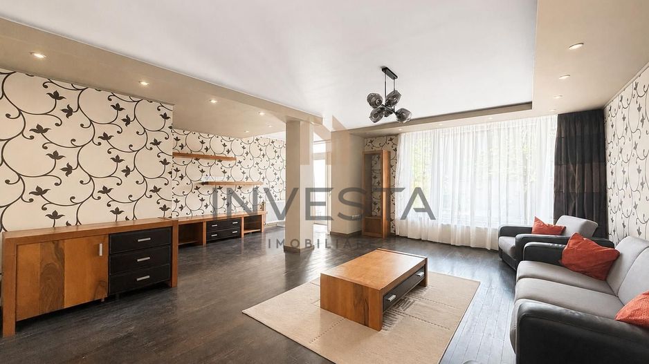 Casa de 360 mp cu sauna si garaj dublu de inchiriat in zona Buna Ziua - Poză 3