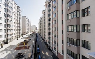 Vânzare, apartament, 2 camere, str. Ion Buzdugan, sectorul Buiucani - Poză 1