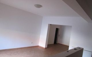 SAD de vanzare in zona semicentrala - Poză 7