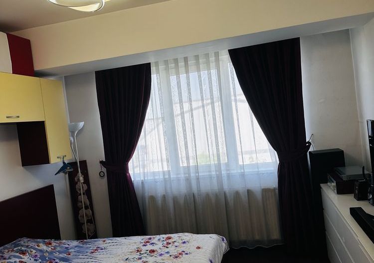 Vanzare apartament 2 camere, Damaroaia - Poză 3