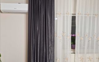 Vând apartament 3 camare - Poză 4