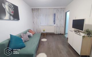 Garsoniera tinereasca, etaj 3, 6 Vanatori - Poză 1