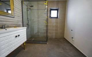 Propietar casa P+M STR.SAFIRULUI - Poză 5