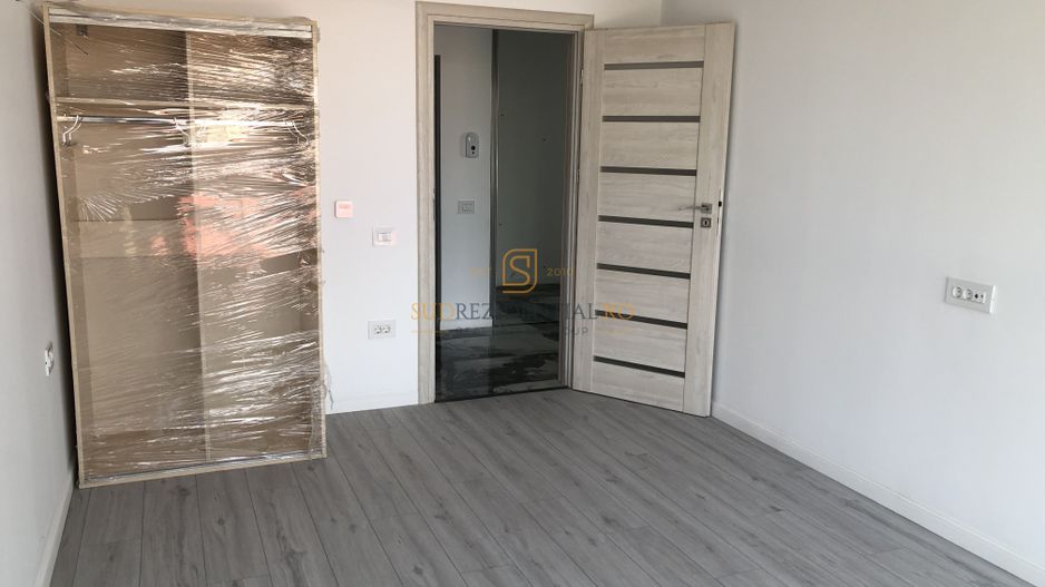 Apartament 3 camere, terasa 60 mp, 2 bai, parcare subterana inclusa - Poză 11